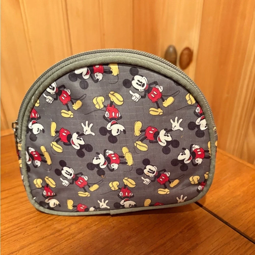 Disney Mickey Mouse cosmetic bag